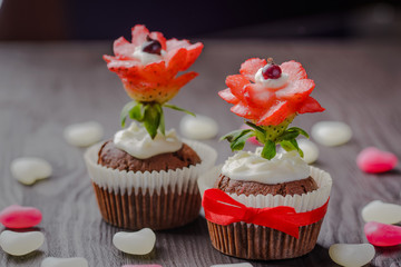 muffins festive,baking for Valentine's Day,The 14th of February,muffins for holidays,muffins for Valentine's Day,muffins with the symbolism of the heart,homemade baking,muffins decorated,muffins with 