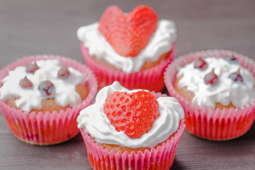 muffins festive,baking for Valentine's Day,The 14th of February,muffins for holidays,muffins for Valentine's Day,muffins with the symbolism of the heart,homemade baking,muffins decorated,muffins with 