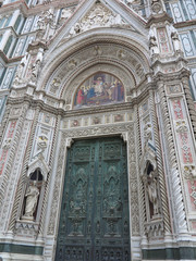 Italy, Toscana, Florence. Architectural detail of Cathedral Santa Maria del Fiore