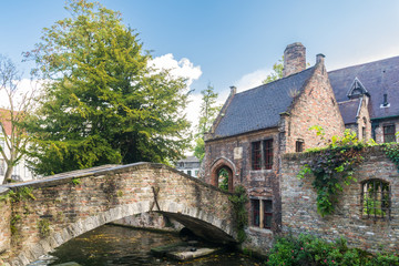Fototapeta na wymiar Canal with Bonifacius Bridge in Bruges, Belgium