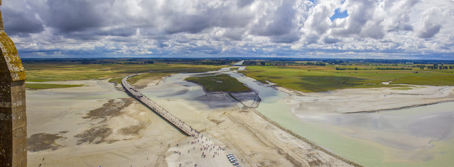 colossal view from mont saint-michel