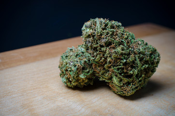 Cannabis Nug - Strain: Black Grape Romulan