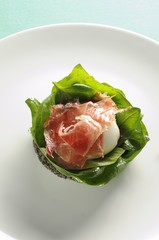 Spinach, Egg and ham Salad