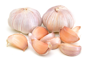 garlic bulb isolated on white background cutout