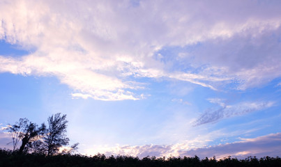 Obraz premium breaking dawn view, on the hill with some clouds 