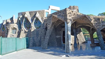 Foto op Plexiglas Monument Cripta de la Colònia Güell, en provincia de Barcelona  