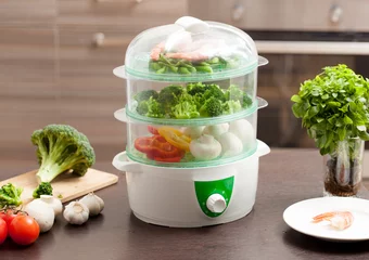 Stoff pro Meter Steamer with broccoli, beans and mushrooms © ekramar