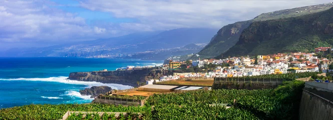 Outdoor kussens Tenerife island - beautiful coastal town San Juan de la Rambla. Canary islands © Freesurf