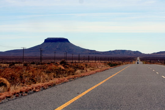 Road across the Karoo