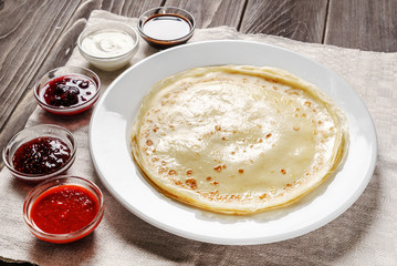 pancakes with different sauce