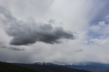 Nubes de los Pirineos