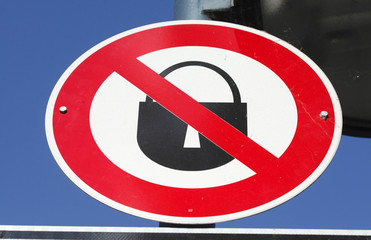 Schild Vorhängeschloß verboten, Deutschland