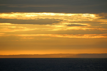Obraz premium Sunset from Chesil Bank