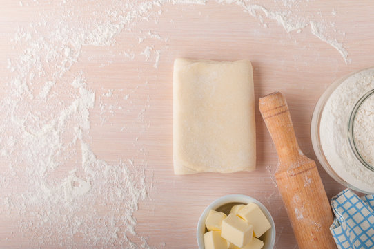 Puff pastry dough.