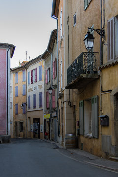 Per le strade di Correns, Francia