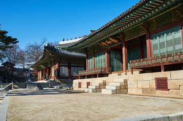 Fototapeta premium changgyeonggung palace scene in seoul, korea.