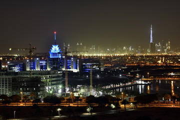 Fototapeta na wymiar Dubai Skyline from Dubai Silicon Oasis area, Dubai, United Arab Emirates