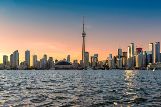 Toronto skyline at sunset - Toronto, Ontario, Canada. 
