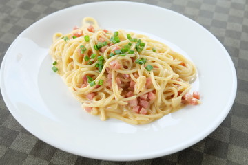 bacon ham spaghetti white sauce