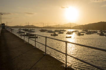 Obraz premium Yacht club sunset