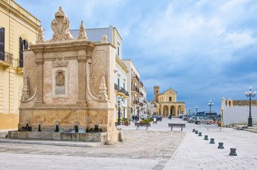 Naklejka premium Gallipoli, an ancient city on the sea