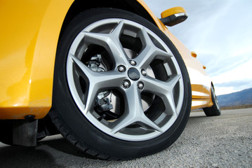 tire and alloy wheel on this performance car