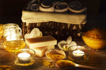 a surprise for Valentine's day a relaxing bath in fruit salt for a bath