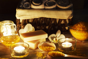 a surprise for Valentine's day a relaxing bath in fruit salt for a bath