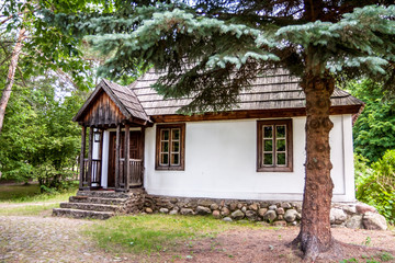 Fototapeta na wymiar rural old wooden house