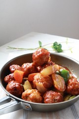 肉団子　酢豚風