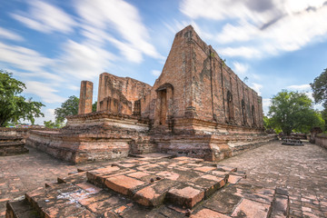 The old temple in Thailand, Phra Nakhon Si Ayutthaya, Thailand