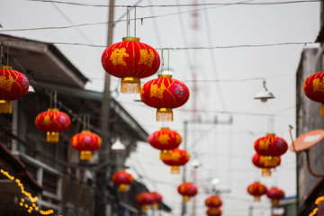 Fototapeta na wymiar Chinese lantern hanging decorate for Lunar new year celebration