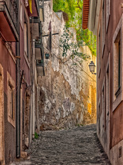Schmale Gasse in Porto