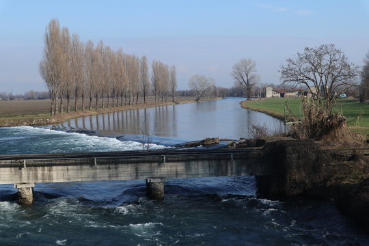 Lombardia fiume Adda