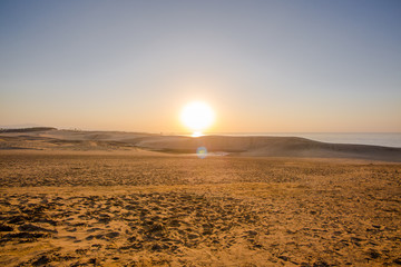 砂丘の夕暮れ