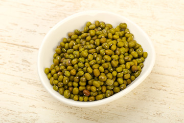 Dry green beans