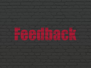 Obraz premium Finance concept: Painted red text Feedback on Black Brick wall background