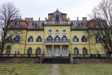 Karolyi palace