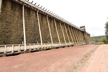 Bad-Kösen, Gradierwerk 325 Meter lang, 13 Meter hoch