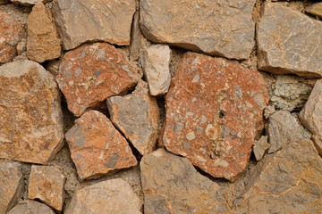 Rough masonry wall