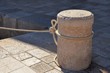 Naklejka premium Old mooring bollard