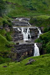 Fototapeta na wymiar St Clair's Falls. Widest waterfalls in Nuwara Eliya, Sri Lanka. inspirational summer landscape. 