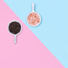 Black pepper and Himalayan salt