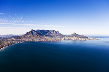 Luftaufnahme des Tafelbergs, Kapstadt, Südafrika