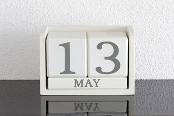 White block calendar present date 13 and month May