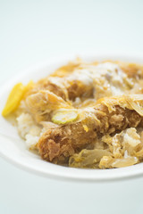 エビ綴じ丼
