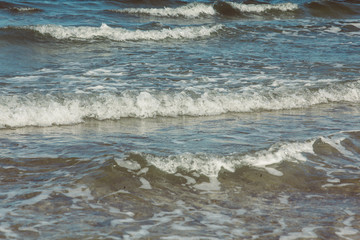 Brand und Wellen in der Ostsee