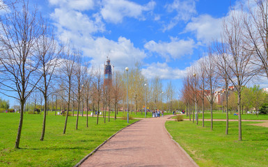 Fototapeta na wymiar View of 300th anniversary park in St.Petersburg.
