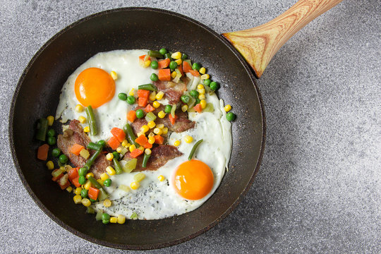 egg bacon breakfast lunch vegetables