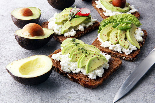 sliced avocado on toast bread with spices